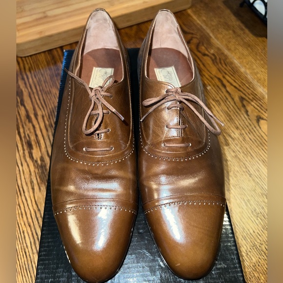 Henri De Vignon genuine leather, leather lined shoes.